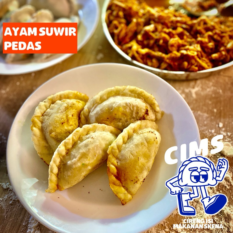 

CIMS ( Cireng Isi Makanan Skena ) - Ayam Suwir Pedas [ FROZEN ]