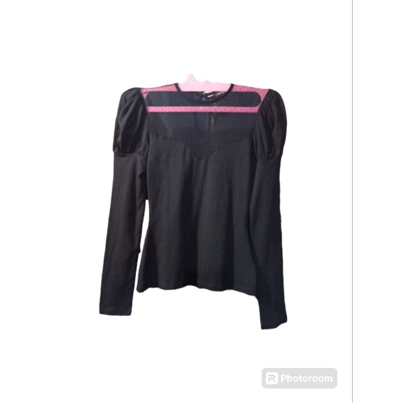 blouse express puff sleeve blus hitam branded wanita