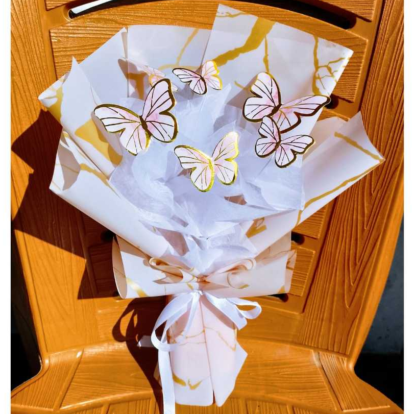 BUKET BUNGA KUPU KUPU LAMPU LED HADIAH ULANG TAHUN WISUDA VALENTINE