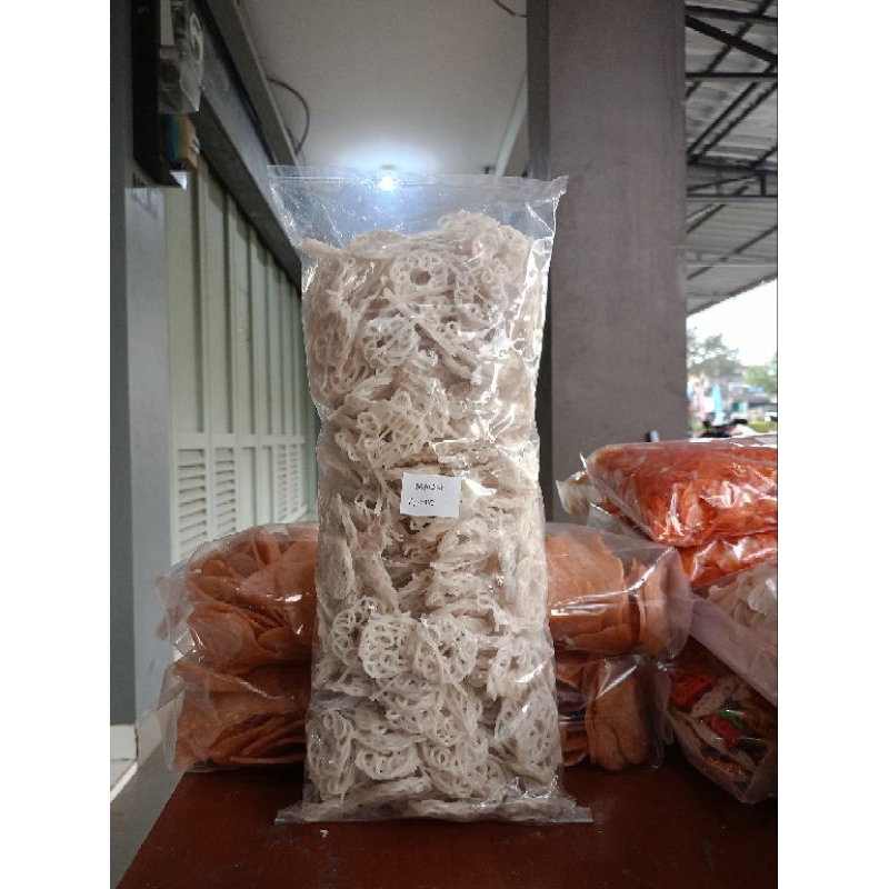 

GROSIR KRUPUK- MAWAR PUTIH BESAR SEBLAK RAFAEL