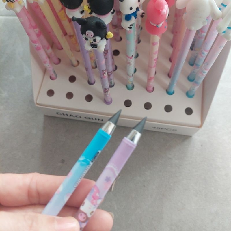 

pensil karakter lucu lucu Pensil Abadi tidak bisa tumpul