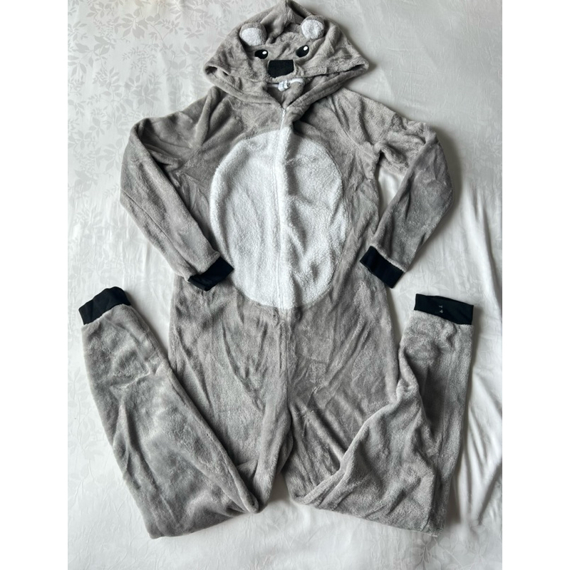 baju karakter Forever 21 (preloved)