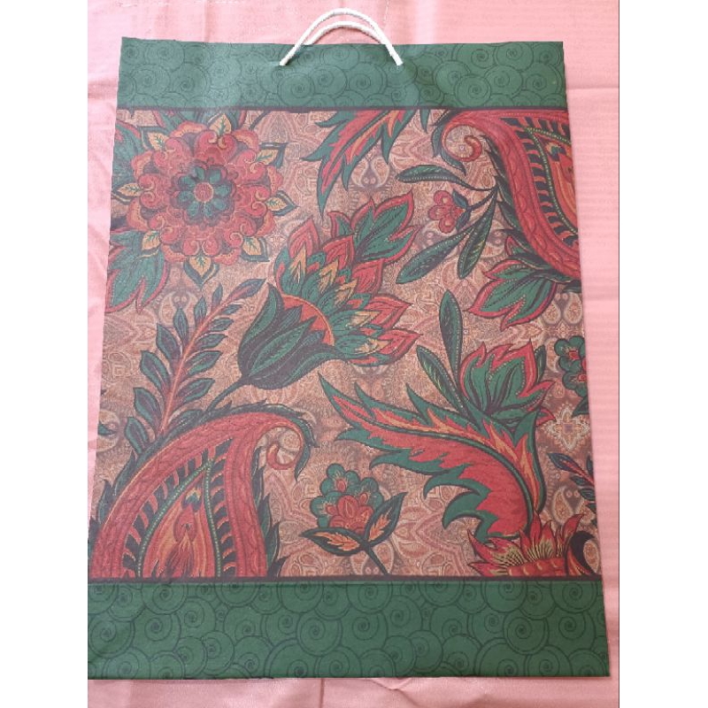 

Paper Bag Batik