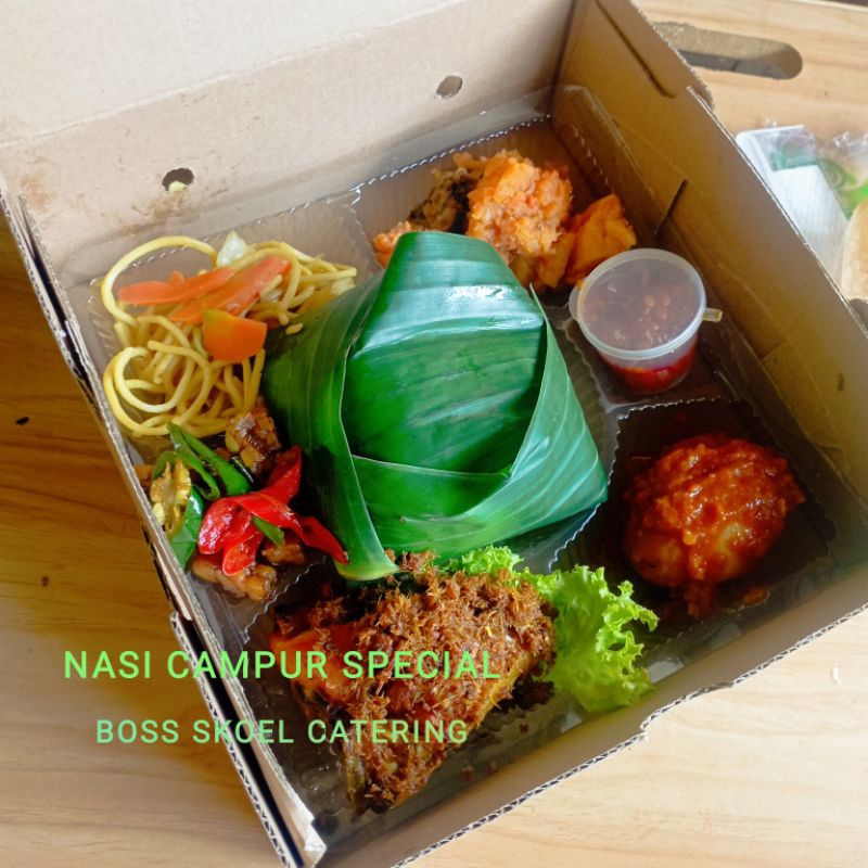 

NASI CAMPUR SPECIAL 25K BOSS Skoel A