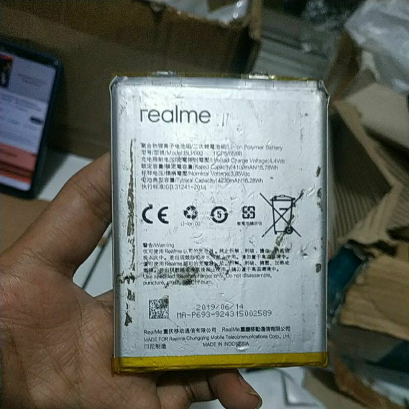 BATERAI BEKAS REALME 3 BLP693 MINUS FLEKSIBEL