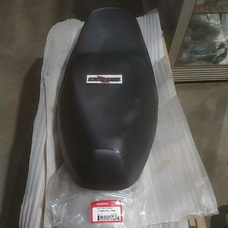 Jok Sadel SUPRA/  Batman// 77200-KVL-N00/ HONDA/2007 ke atas