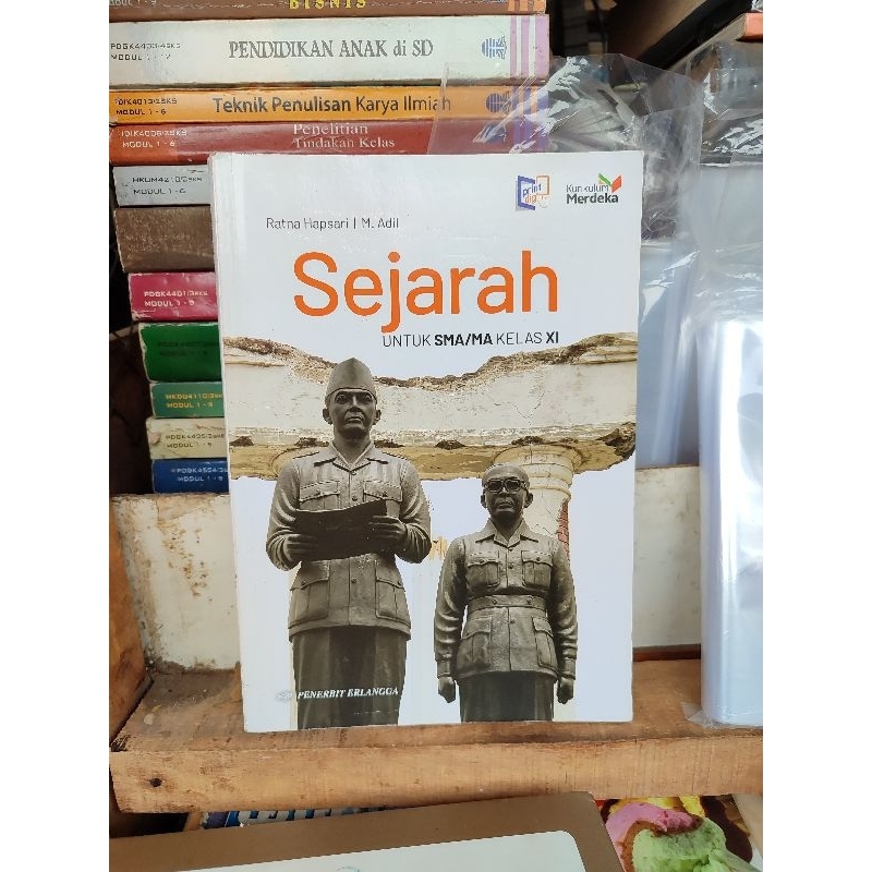 sejarah. kelas 2 SMA. erlangga. merdeka