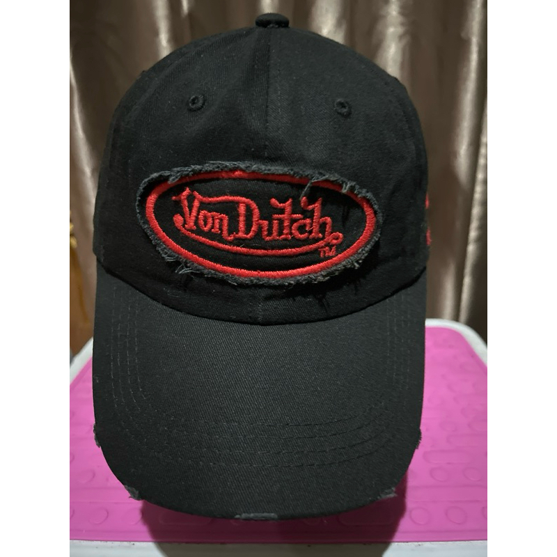 Topi sekon model Cap ripped Von Dutch Hitam