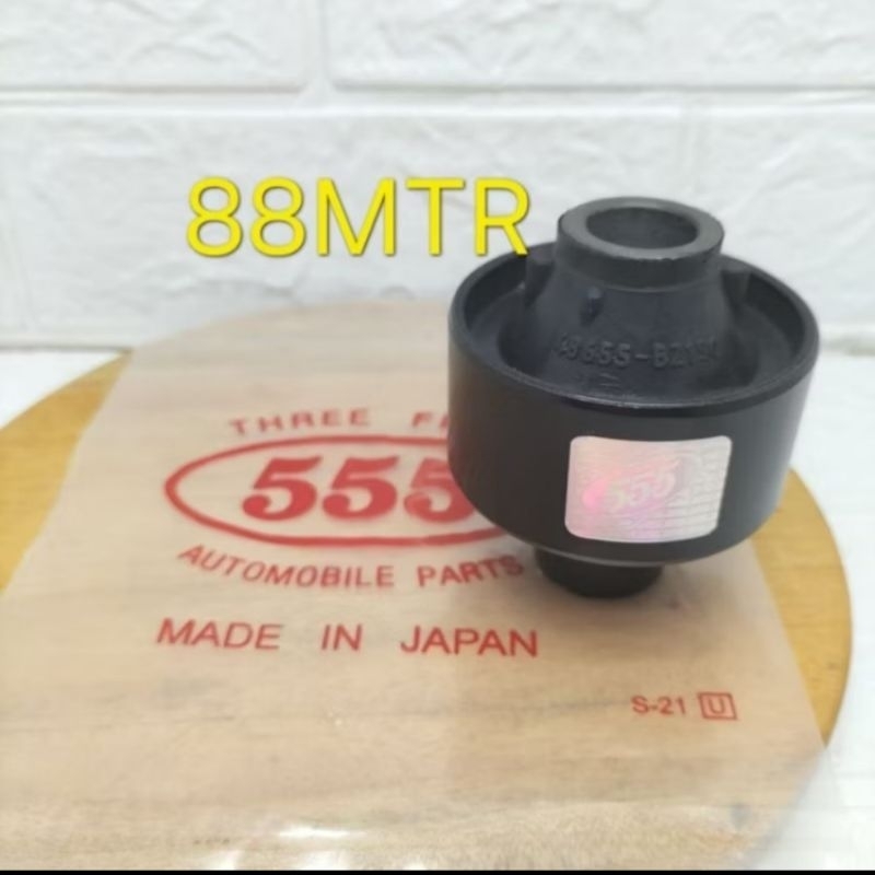 BUSHING LOWER ARM BIG BESAR DEPAN CALYA SIGRA ASLI 555