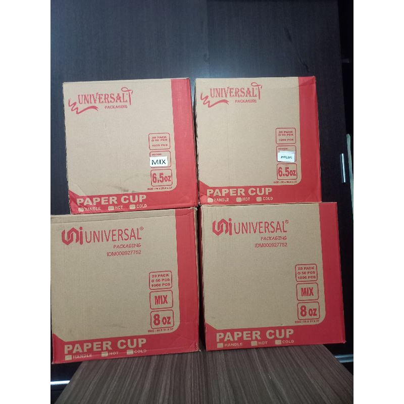 Paper cup merk Universal 1 dus isi 20 slop = 1.000 pcs