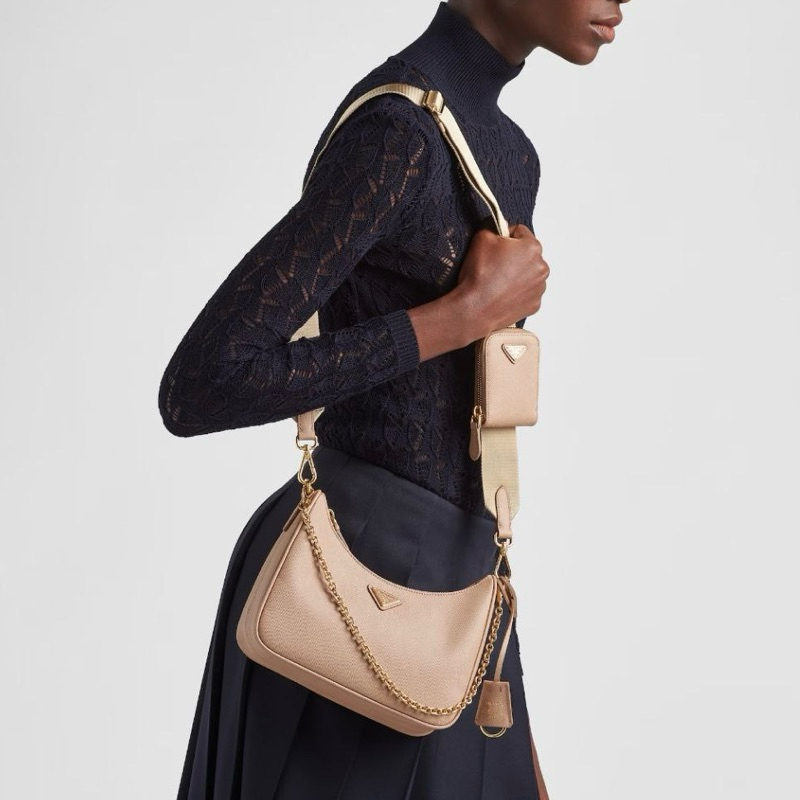 Original Prada Re-Edition 2005 Shoulder Bag in Saffiano Leather with Multi Pochette