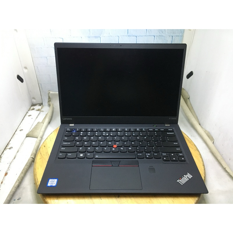 THINKPAD X1 CARBON GEN 5 I5 6300U 256GB SSD 8GB RAM 1920X1080 BACKLIT