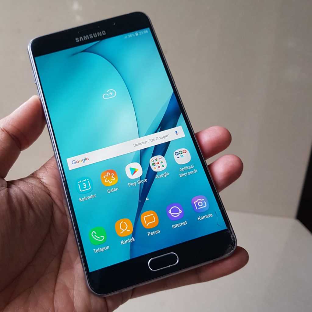 Ada Minus Samsung Galaxy A9 Pro 2016 RAM 4GB Dual SIM 4G NFC Ex SEIN