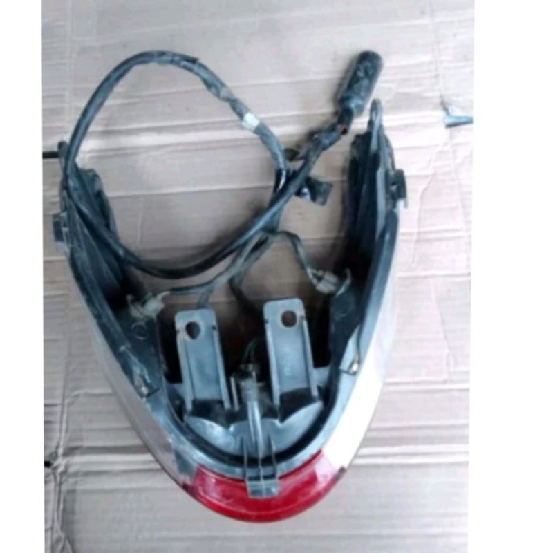 lampu belakang lampu setop motor Vario lama Vario karbu