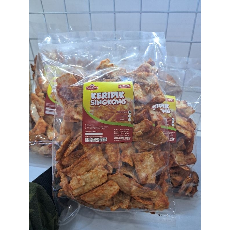 

Keripik singkong pedas manis yulia