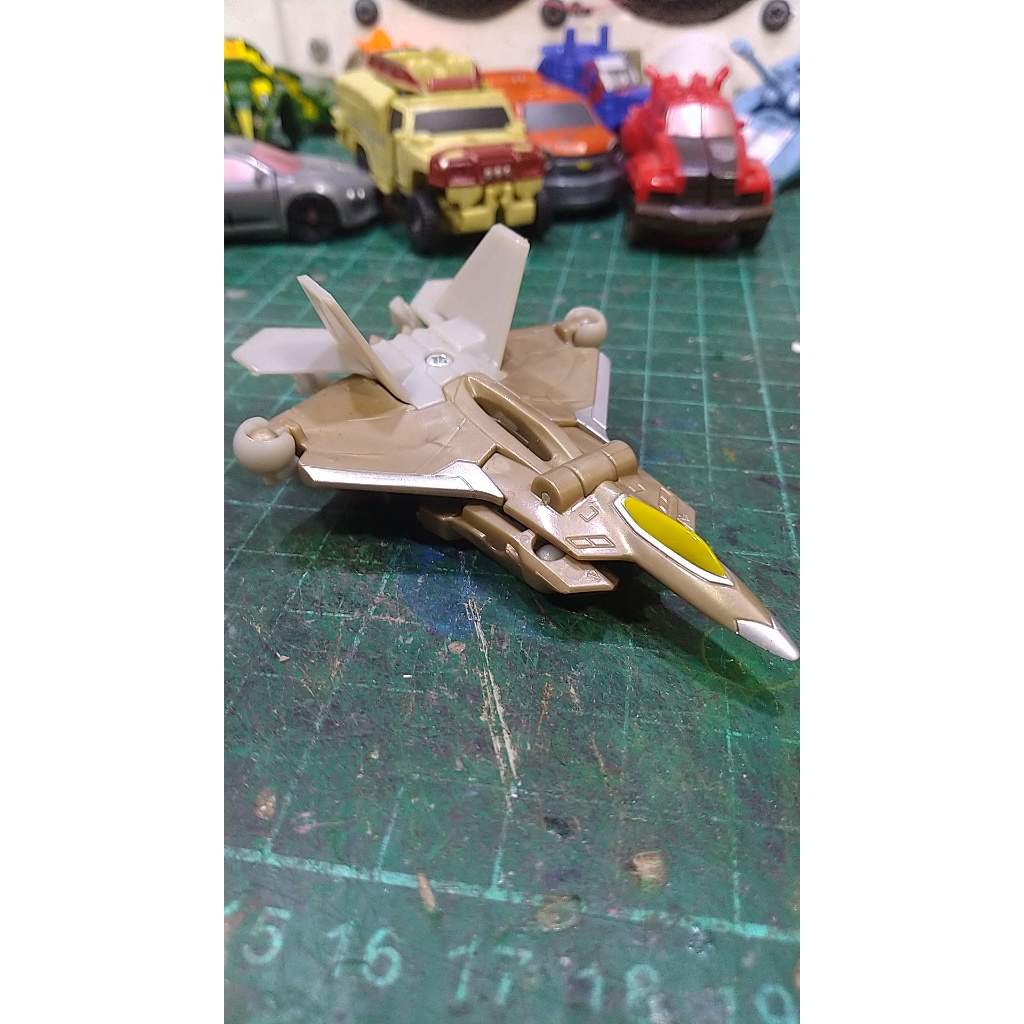 starscream legend class hasbro ori transformers