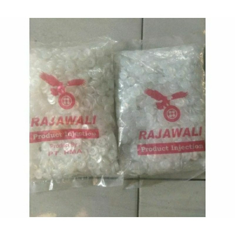 kancing putih dan kancing putih bening lubang 2 dan lubang 4 ukuran 18L