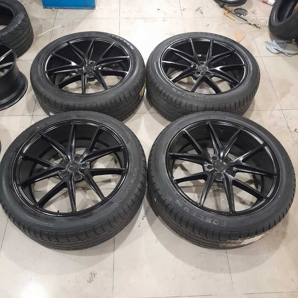 Velg Mobil Bekas Murah Racing Ring 22 Lebar 9 Baut 5x114,3 Plus Ban 275/45 R22