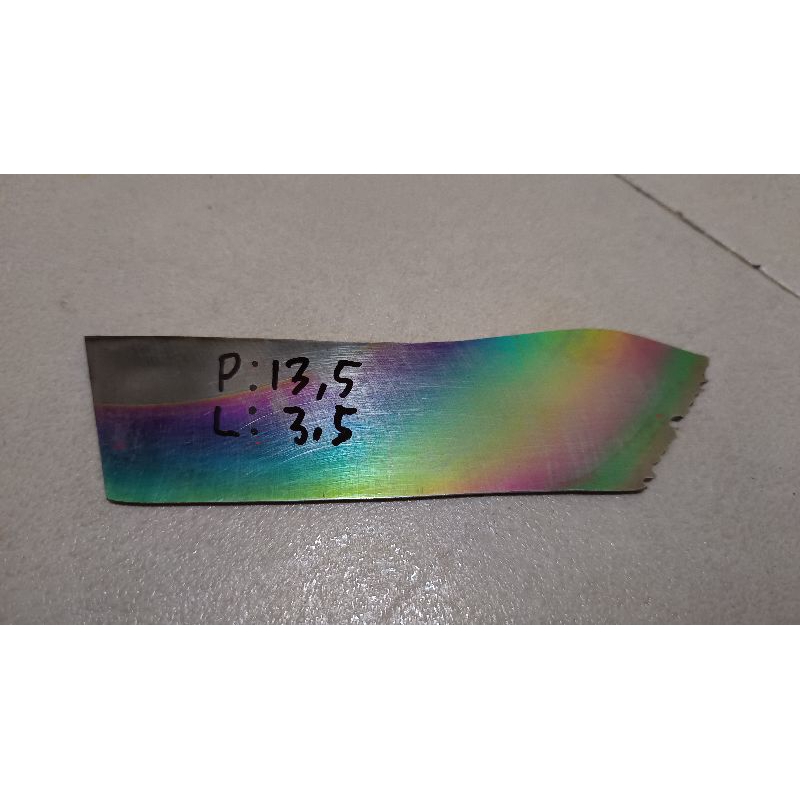 Baja HSS Julia M42 Pelangi Bahan Pisau Potongan 13,5cm