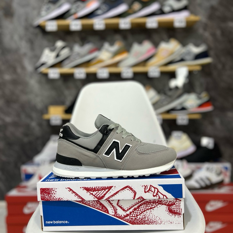 Sepatu Pria New Balance 574 Grey Hitam