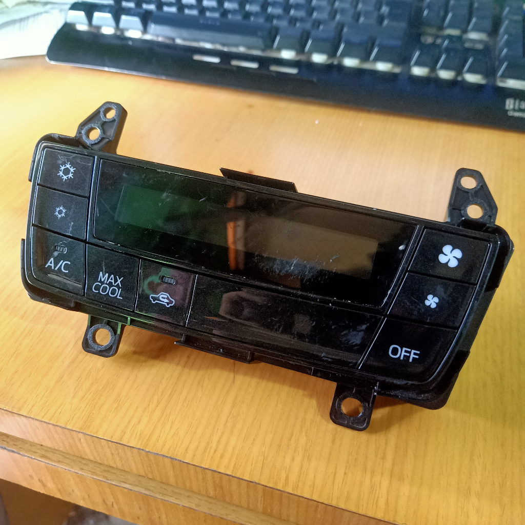 Panel AC Digital Climate Grand New Avanza Xenia
