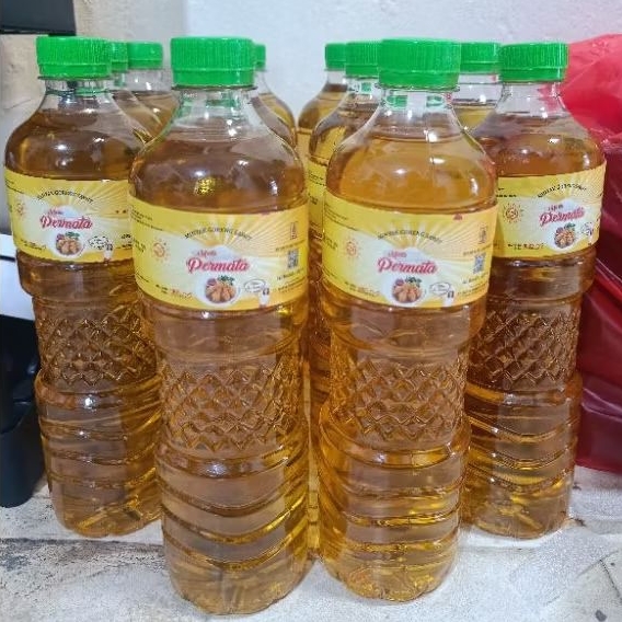 

minyak goreng 900ml / 400ml