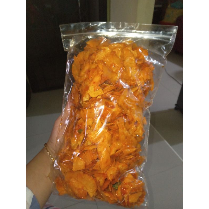 

Keripik singkong basah pedas manis 500 gr (1/2 kg)