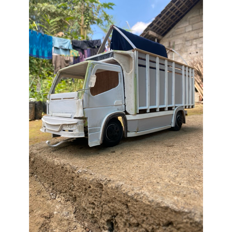 MINIATUR TRUK OLENG MENTAHAN  FUL HIDROLIK DETAIL