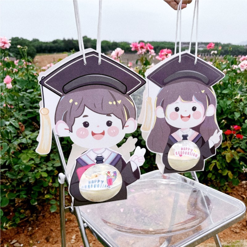 

COVER BOX KARTUN UNTUK CUP CAKE GIFT WISUDA