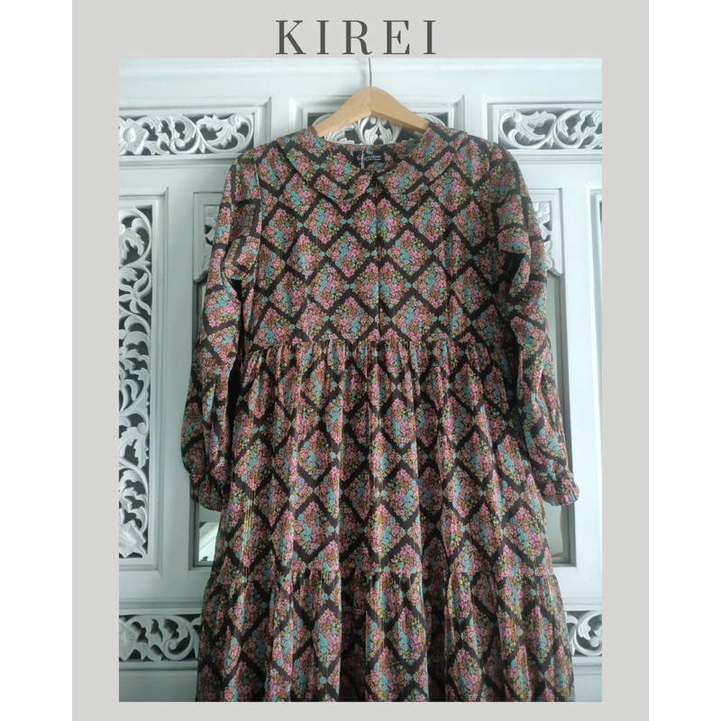 KIREI Dress Wm Signature