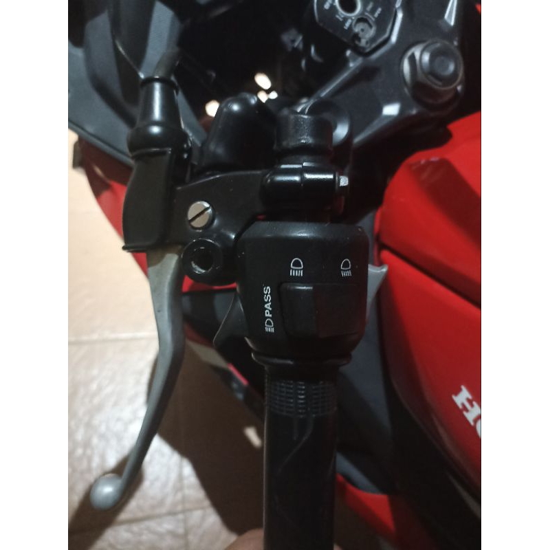 holder kiri honda CBR 150