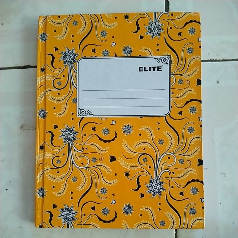 

BUKU TULIS KWARTO HARDCOVER 200 LEMBAR
