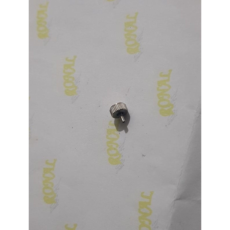 Crown Knop jam SEIKO KINETIK Cal 3M22 warna gold