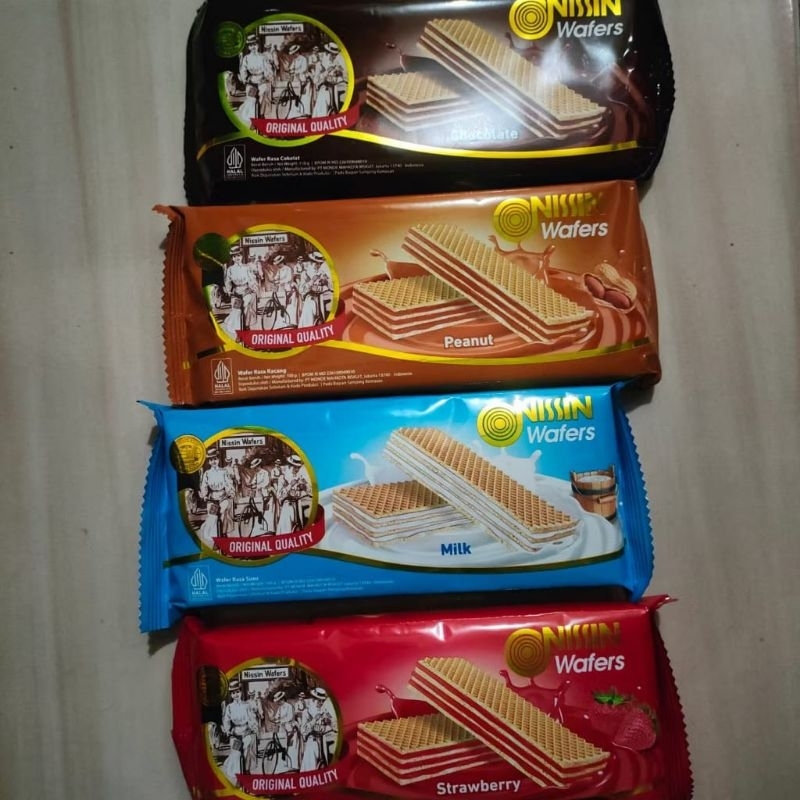 

biskuit wafer nissin