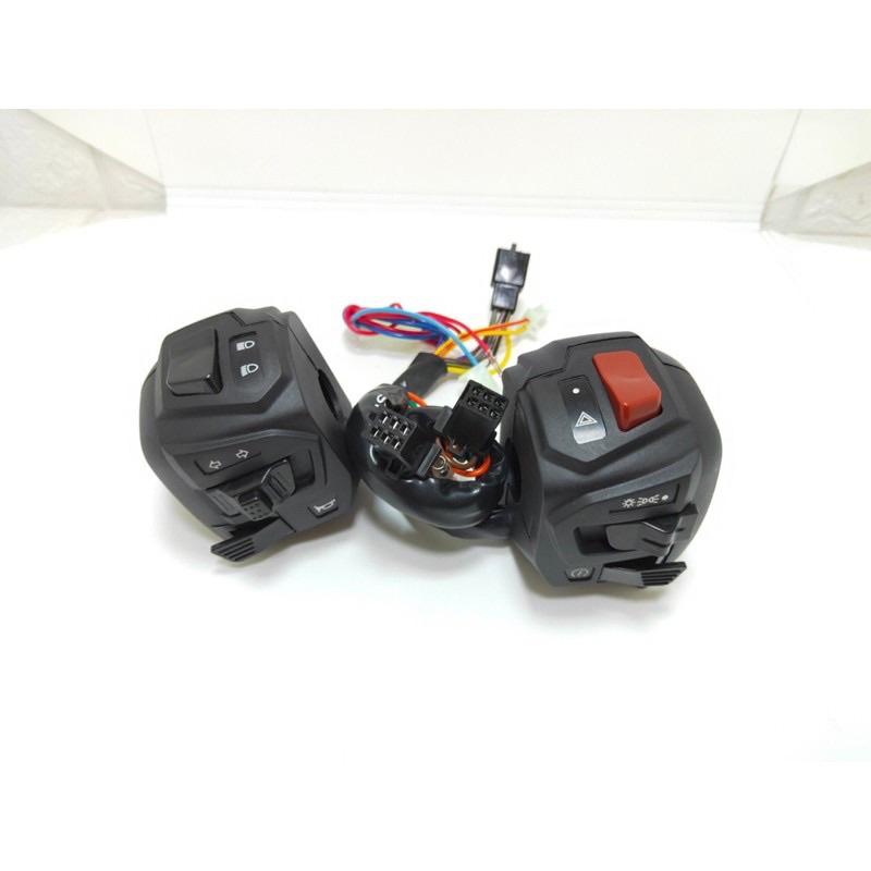 Saklar Pulsar Nmax Old Led Biru Set Kanan Kiri PNP Nmax Old HOLDER SAKLAR PULSAR SET NMAX OLD KANAN