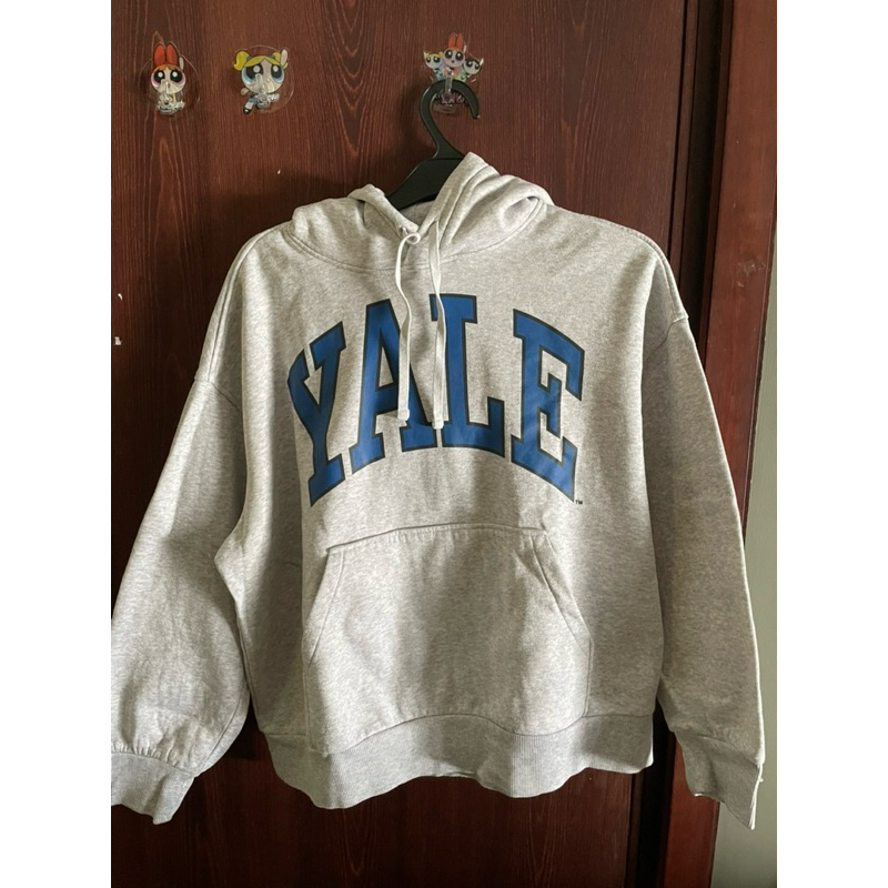 preloved hoodie H&M Yale