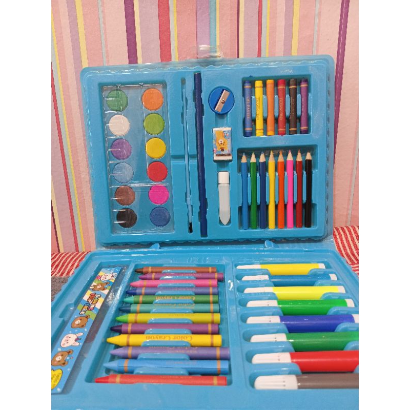 

1 set Krayon 68 pcs