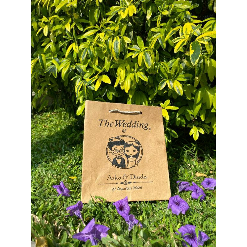 

PAPER BAG CUSTOM // PAPER BAG WEDDING // PAPER BAG SOUVENIR (DESAIN BY REQUEST)