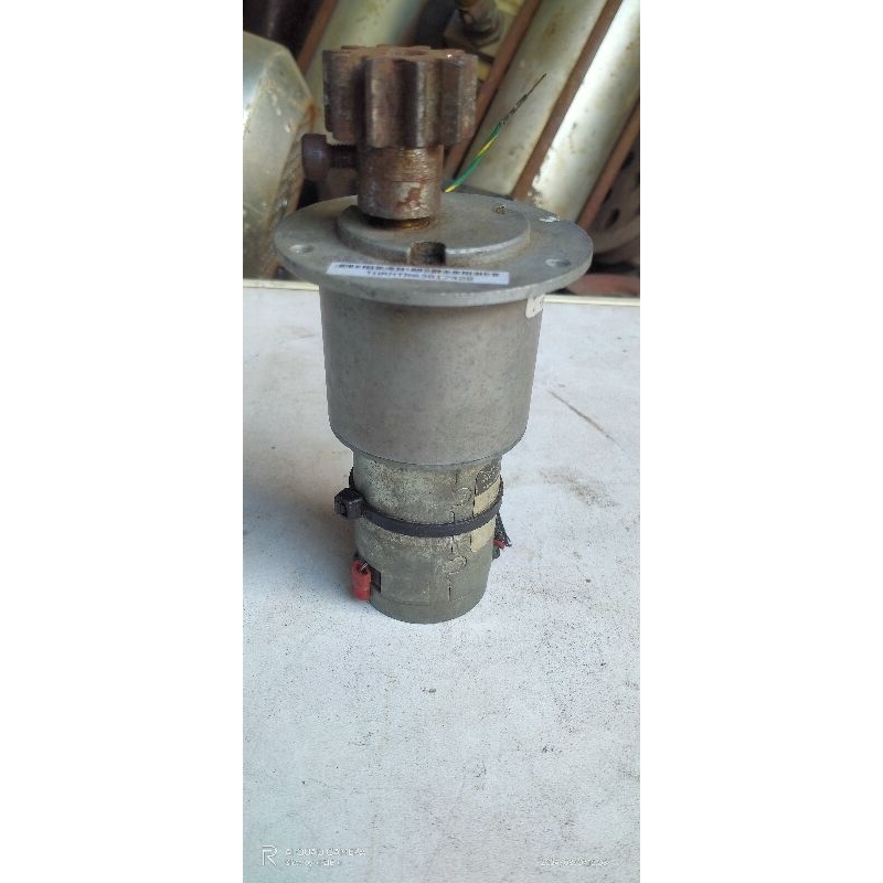 Motor DC Gearbox 24V