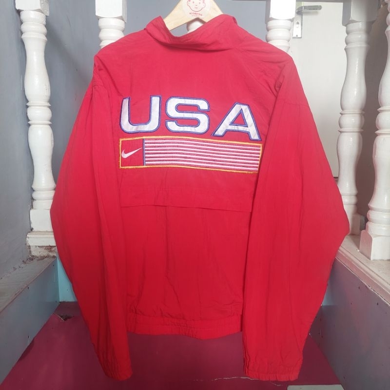 NIKE USA JACKET