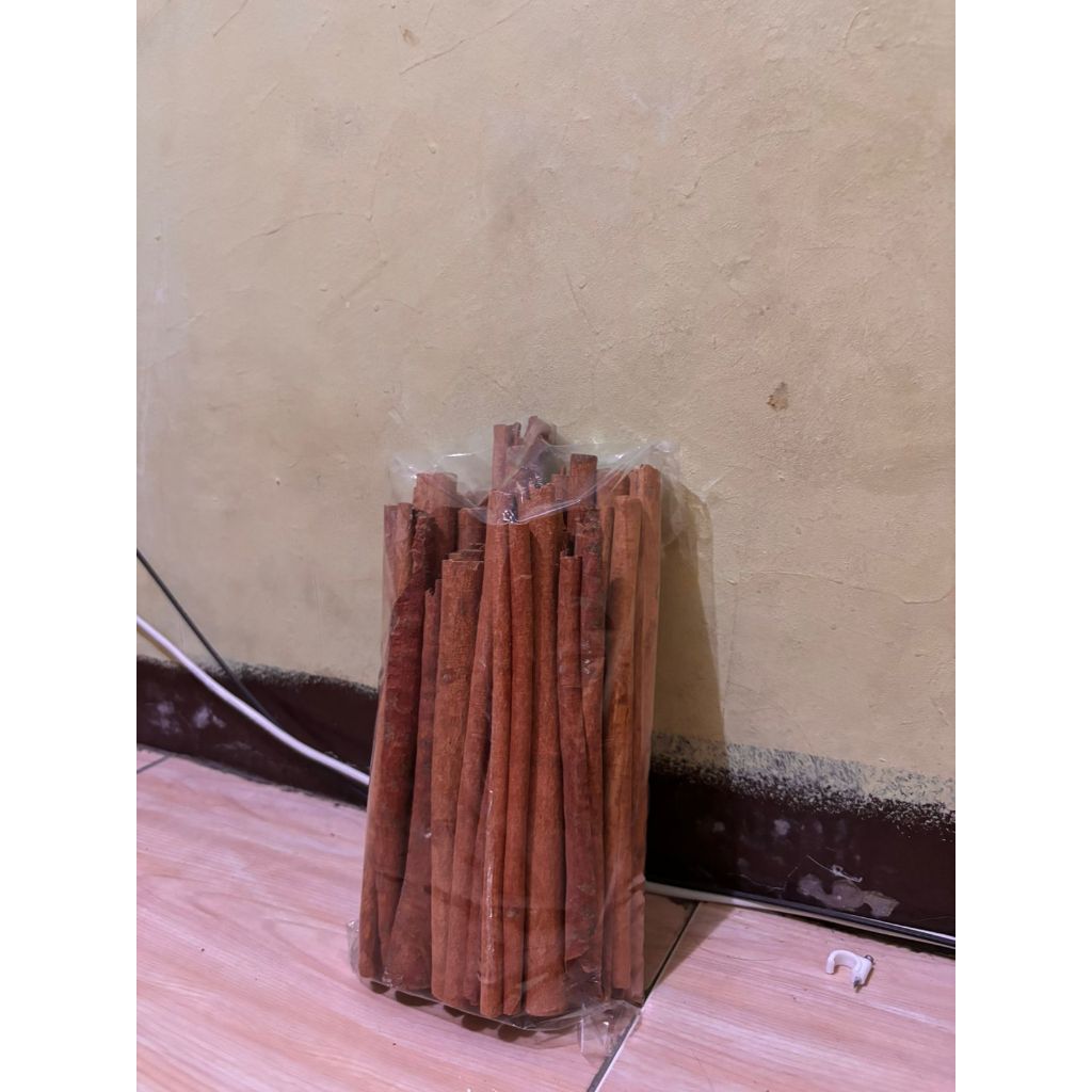 

Cinnamon Stik 1kg / Kayu Manis 100% GOOD QUALITY