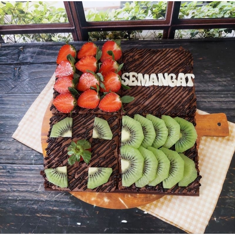 

DEB Brownies Custom kata 20x20 Brownies Birthday Brownies Ultah Brownies Ulang Tahun Kue ulang Tahun