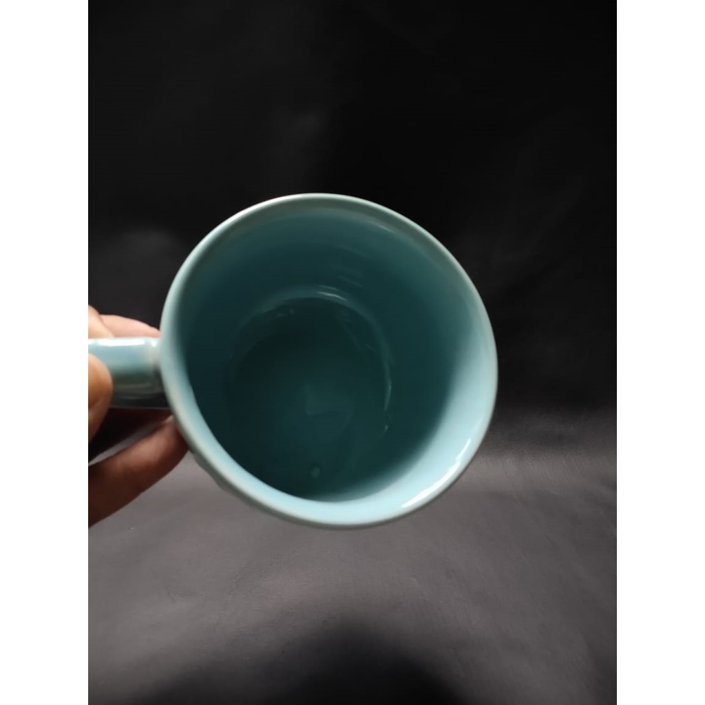 Gelas Cangkir Mug gagang dengan pola garis cangkir beserta pisin nya