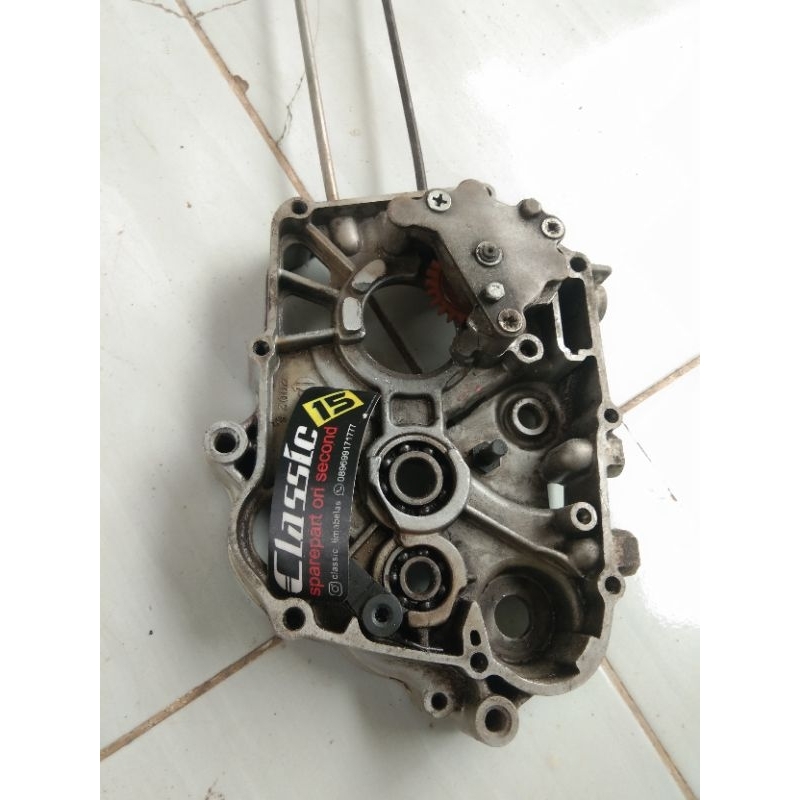 KALTER/KRENGKES KANAN GARUDA POMPA OLI BESAR