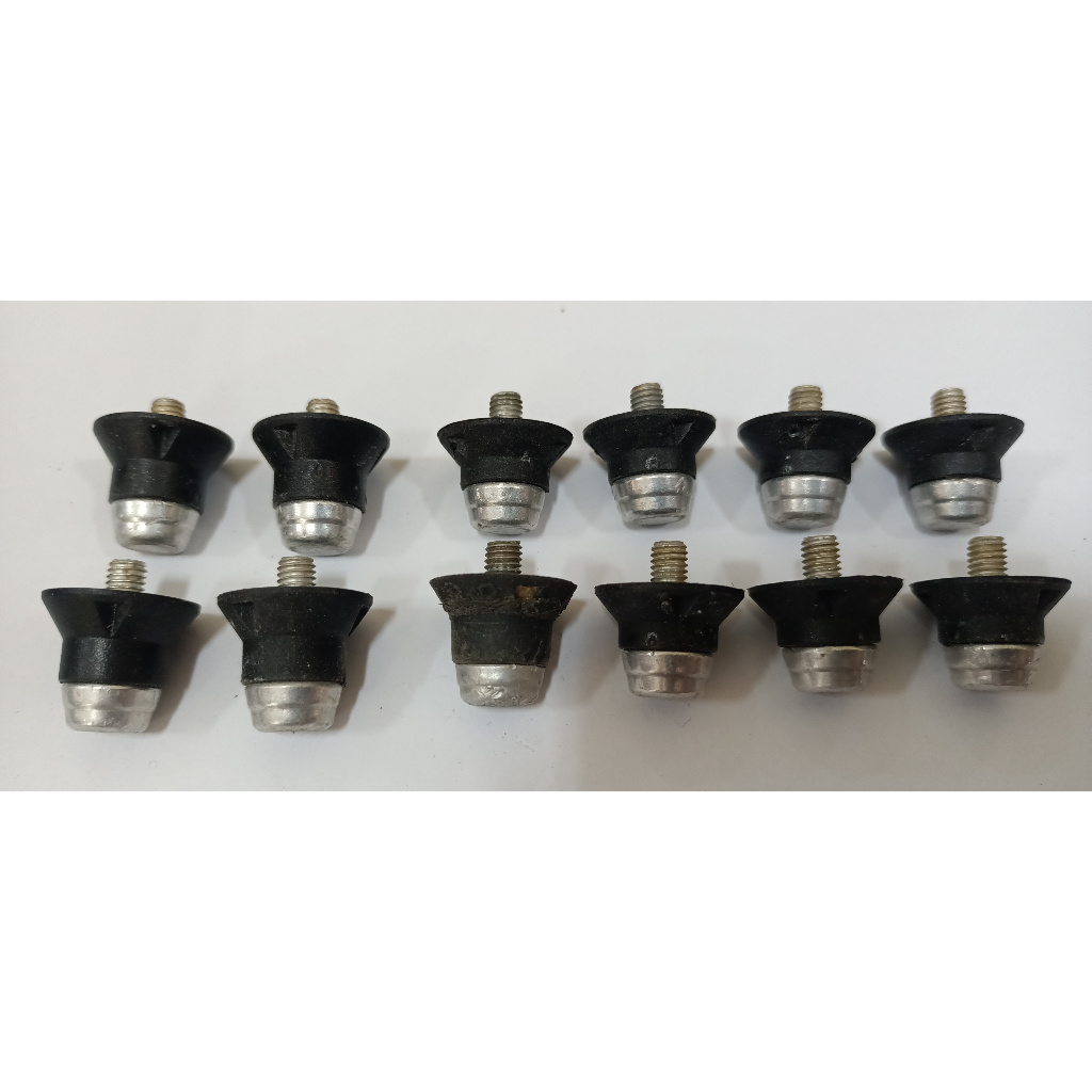 Stud Pul Pull Besi Sepatu Bola Sepatu Sepakbola Sepatu Sepak Bola Sepatu Futsal