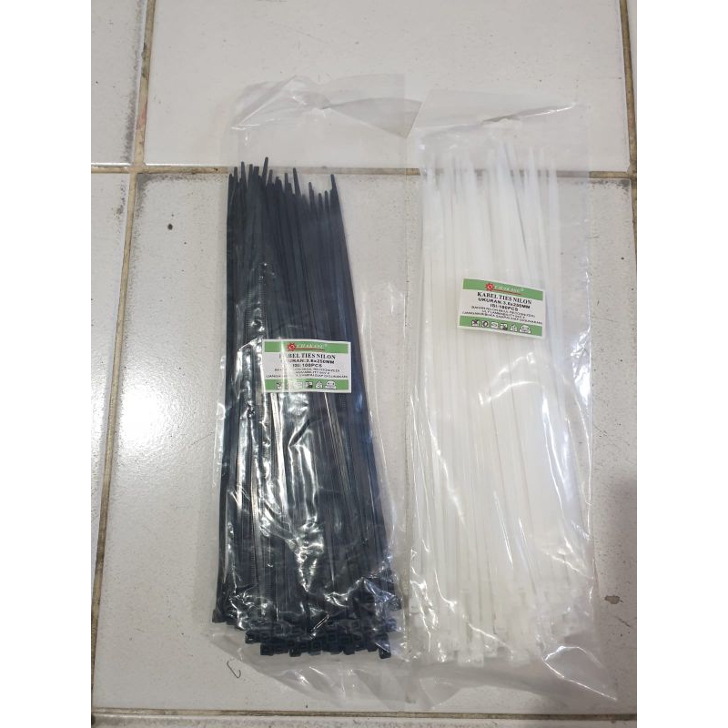 

KABEL TIES/TALI PENGIKAT 25CM(3,6X250) HITAM/PUTIH CHAKASU