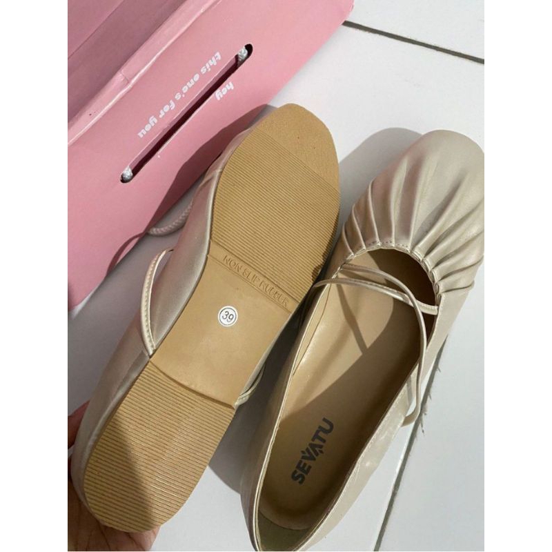 flatshoes sevatu moxha wanita