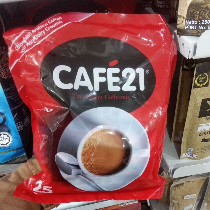 

CAFE 21 2in1 instant Coffemix berat bersih 300gr (12gX25sticks)