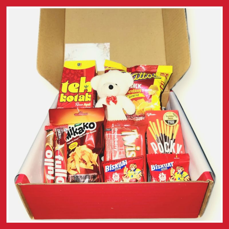 

HAMPERS / GIFT BOX / KADO SNACK MERAH || KADO ULANG TAHUN || WISUDA || ANIVERSARY