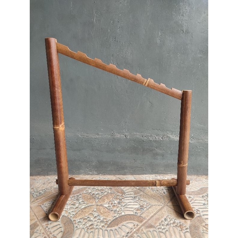 Stand Angklung 3 Tabung Bambu Hitam